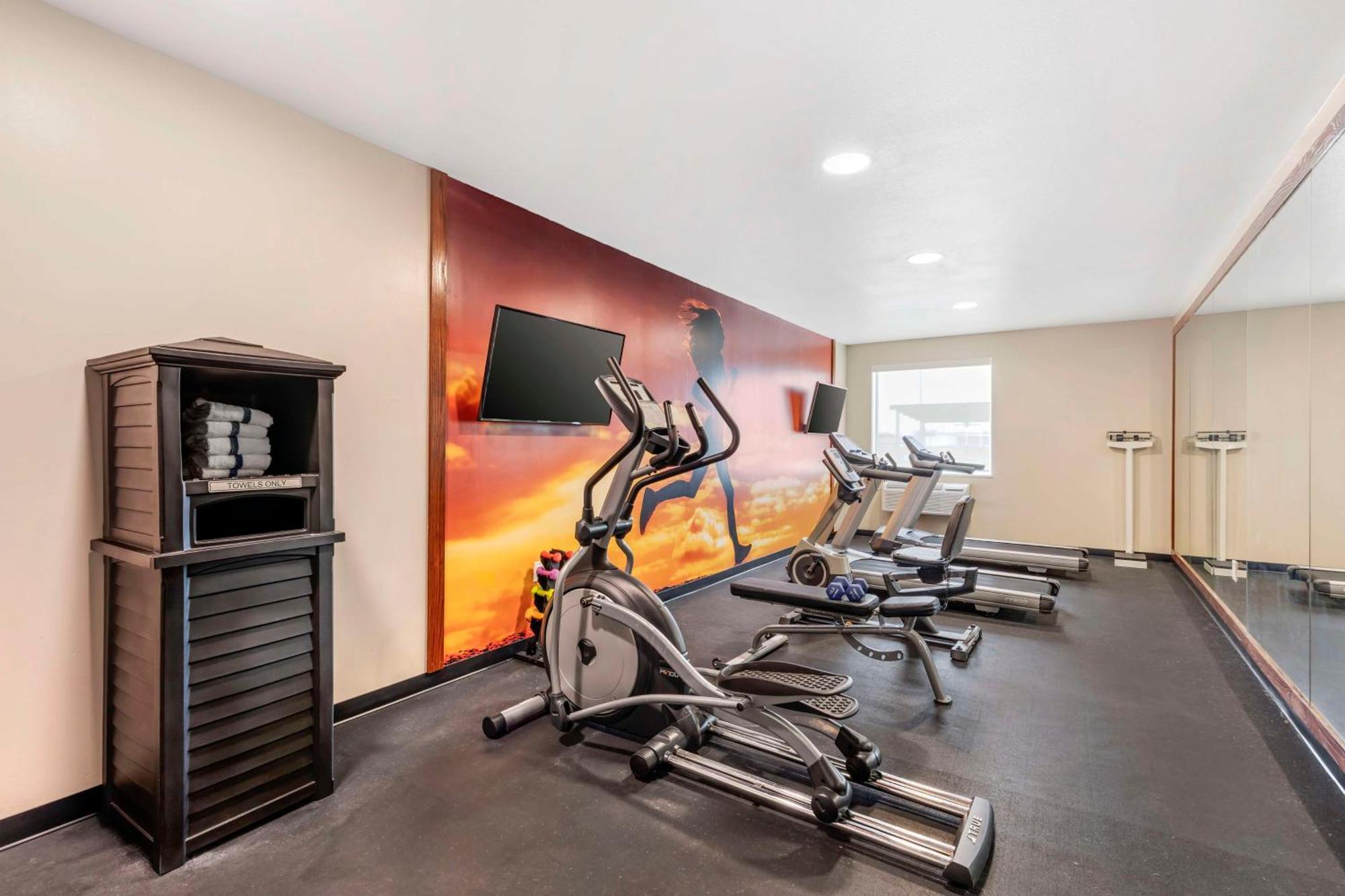 Best Western Plus Riata Brownwood Dış mekan fotoğraf